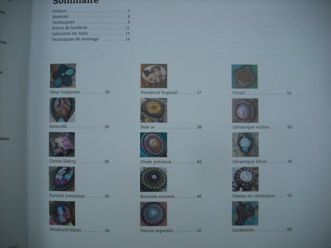 Bijoux en perles brodées