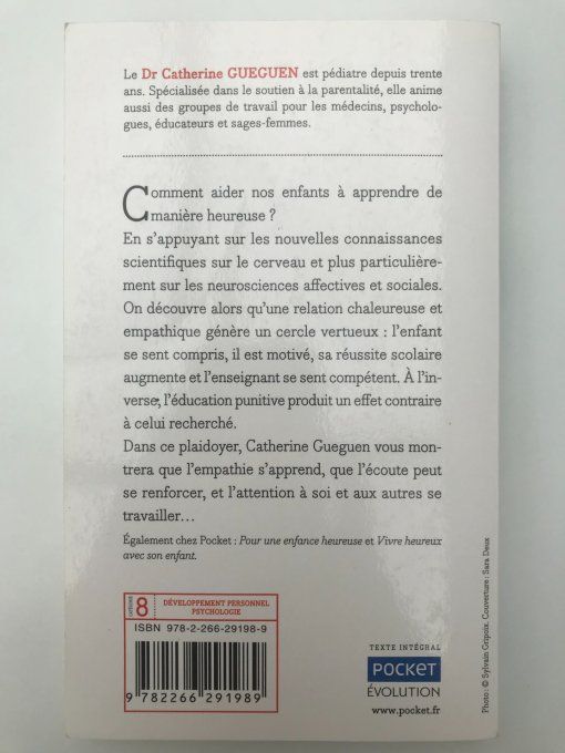 Heureux d'apprendre à l'école
