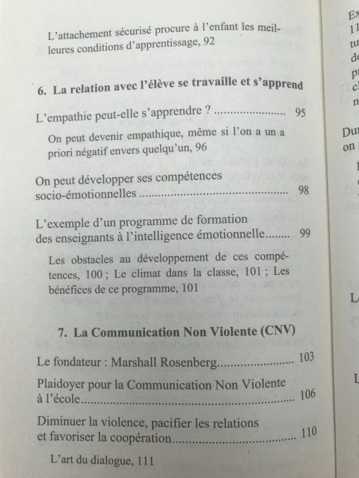 Heureux d'apprendre à l'école