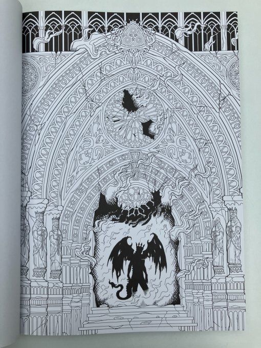 Gothica. Livre de coloriages mystérieux